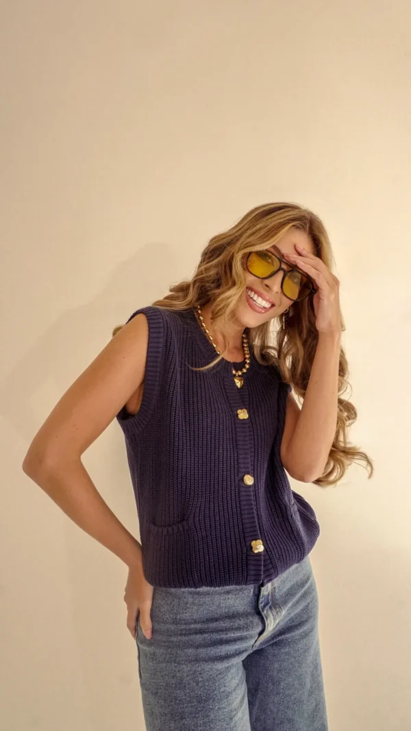 Chaleco tejido con bolsillos